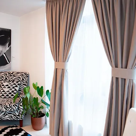 Kai Mountain Luxury Apartment *